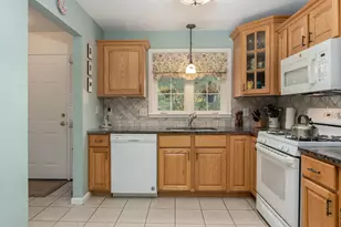 5 Holly Cir, Bow, NH 03304 - Photo 16