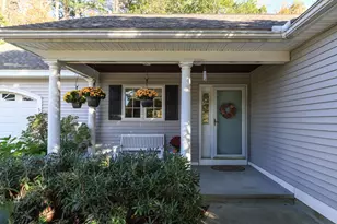 5 Holly Cir, Bow, NH 03304 - Photo 8