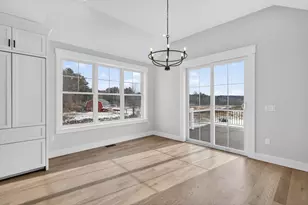 258 N Amherst Rd, Bedford, NH 03110 - Photo 30