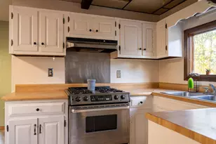 38 River St, Newport, NH 03773 - Photo 14