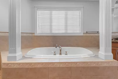 17 Welch Road, Londonderry, NH 03053 - Photo 56