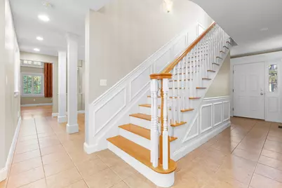 17 Welch Road, Londonderry, NH 03053 - Photo 8