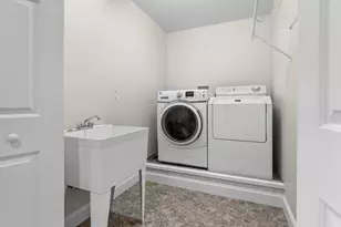 17 Welch Rd, Londonderry, NH 03053 - Photo 48