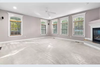 17 Welch Road, Londonderry, NH 03053 - Photo 28