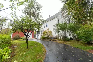 36 Eastman St, Nashua, NH 03060 - Photo 2