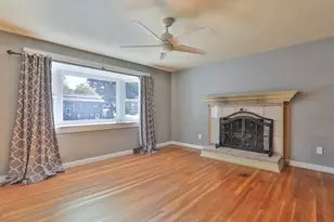 3 Richmond St, Nashua, NH 03063 - Photo 4