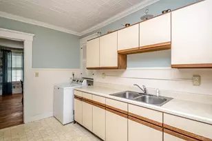 19 Elm St, Whitefield, NH 03598 - Photo 16