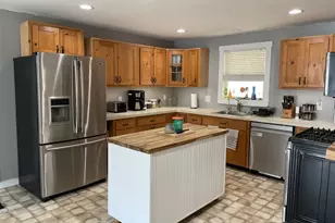 39 Bullseye Curve Rd, Wentworth, NH 03282 - Photo 2