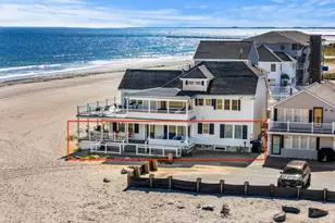 10 Haverhill Ave, Hampton, NH 03842 - Photo 1