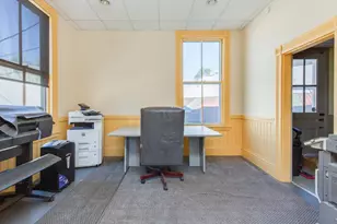 26 Crescent St, Boscawen, NH 03303 - Photo 10