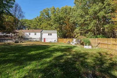 43 Maple Avenue, Newton, NH 03858 - Photo 28