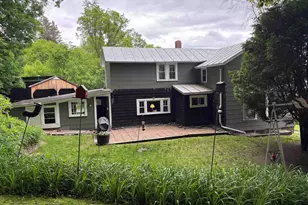 184 Hazen St, Hartford, VT 05001 - Photo 16