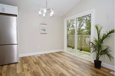 42 Woodfield Street, Nashua, NH 03062 - Photo 8