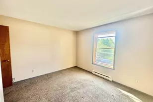 31 Central St, Hillsboro, NH 03244 - Photo 16