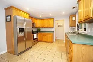 6 Gailor Ln, Hooksett, NH 03106 - Photo 8