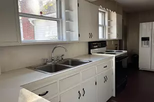 239 Gilford Ave, Laconia, NH 03246 - Photo 8