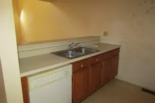 14 Balmoral Dr, Stratham, NH 03885 - Photo 4