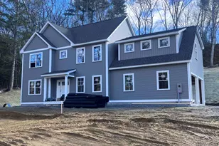105 Seaverns Bridge Rd, Merrimack, NH 03054 - Photo 2