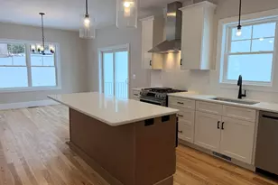 105 Seaverns Bridge Rd, Merrimack, NH 03054 - Photo 6
