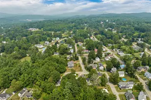 28 Maple Square, Franklin, NH 03235 - Photo 52