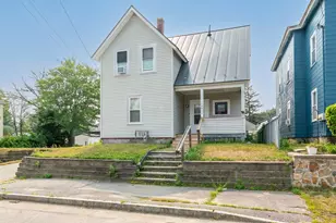 106 Bismark St, Manchester, NH 03102 - Photo 2