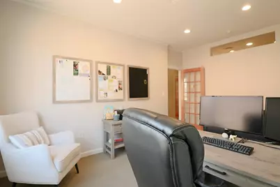 8, 9, 10  Vaughan #208, 209, 210, Portsmouth, NH 03801 - Photo 4