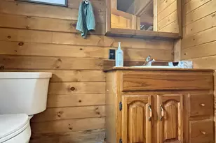 1639 Halls Stream Rd, Pittsburg, NH 03592 - Photo 18