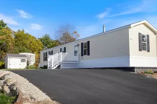 843 High St, Candia, NH 03034 - Photo 1