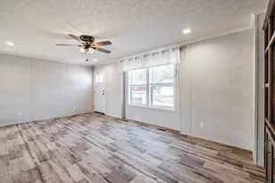 72 Diamondback Dr, Rochester, NH 03867 - Photo 8