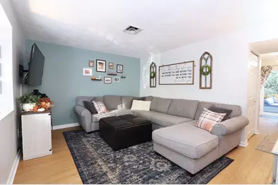 777 Middle Road #45, Portsmouth, NH 03801 - Photo 2