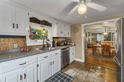 96 Clinton Street, Laconia, NH 03246 - Photo 8