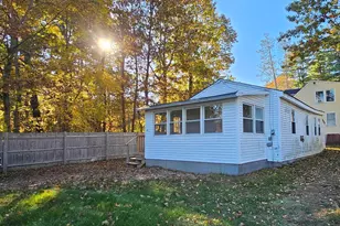 60 Shore Dr, Salem, NH 03079 - Photo 24