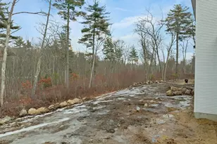 102 Laurel Rd, Hooksett, NH 03106 - Photo 54