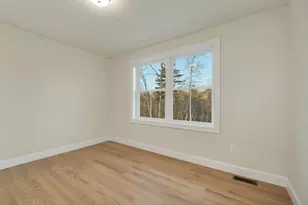 102 Laurel Rd, Hooksett, NH 03106 - Photo 38