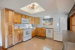 93 Daniels Rd, Weare, NH 03281 - Photo 18