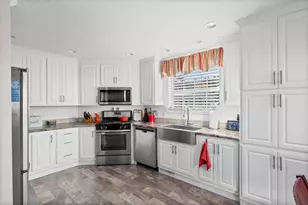 2 Adder Ln, Seabrook, NH 03874 - Photo 8