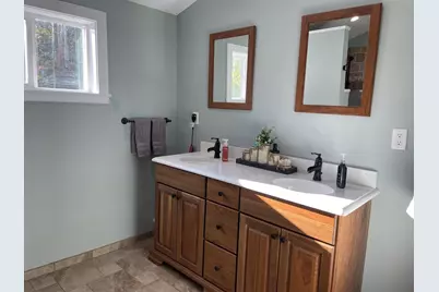 21 Lake Avenue, Franklin, NH 03235 - Photo 34