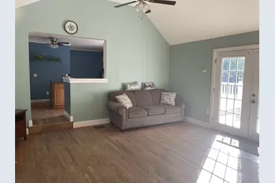 21 Lake Avenue, Franklin, NH 03235 - Photo 12