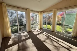 18 Colonial Square, Peterborough, NH 03458 - Photo 14