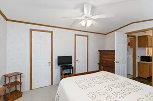 38 Rosemary St, Salem, NH 03079 - Photo 20