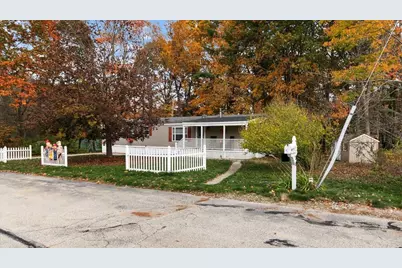 38 Rosemary Street, Salem, NH 03079 - Photo 2