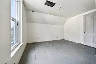 93 Pleasant St, Littleton, NH 03561 - Photo 32