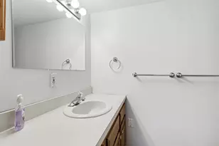 187 Summit St, Franklin, NH 03035 - Photo 34