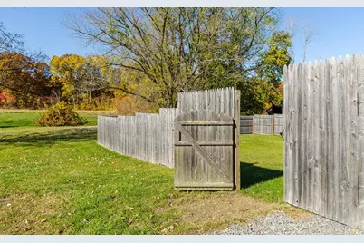 561 Main Street, Walpole, NH 03608 - Photo 28