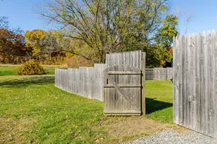 561 Main St, Walpole, NH 03608 - Photo 28