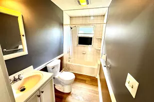 23 Oak St, Derry, NH 03038 - Photo 12