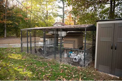 35 Woodland Street, Claremont, NH 03743 - Photo 22