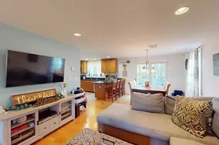 45 Peach Tree Rd, Auburn, NH 03032 - Photo 10