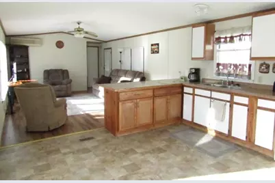 11 Dublin Street, Gorham, NH 03581 - Photo 10