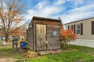 9 Duke Ln, Concord, NH 03303 - Photo 4